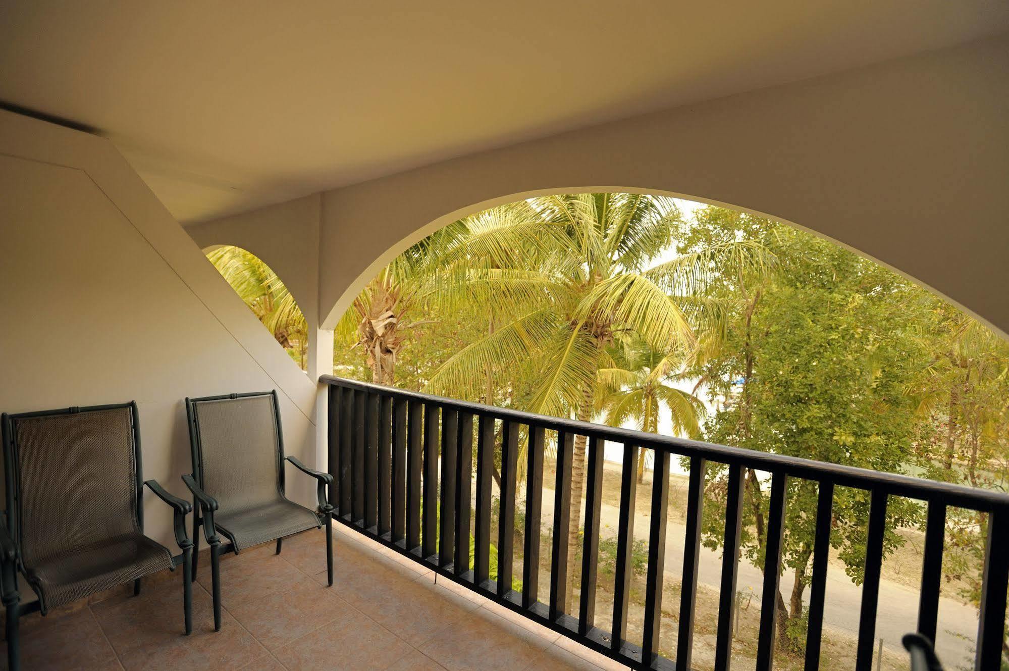 Tranquility Bay Antigua Hotel Jolly Harbour ภายนอก รูปภาพ